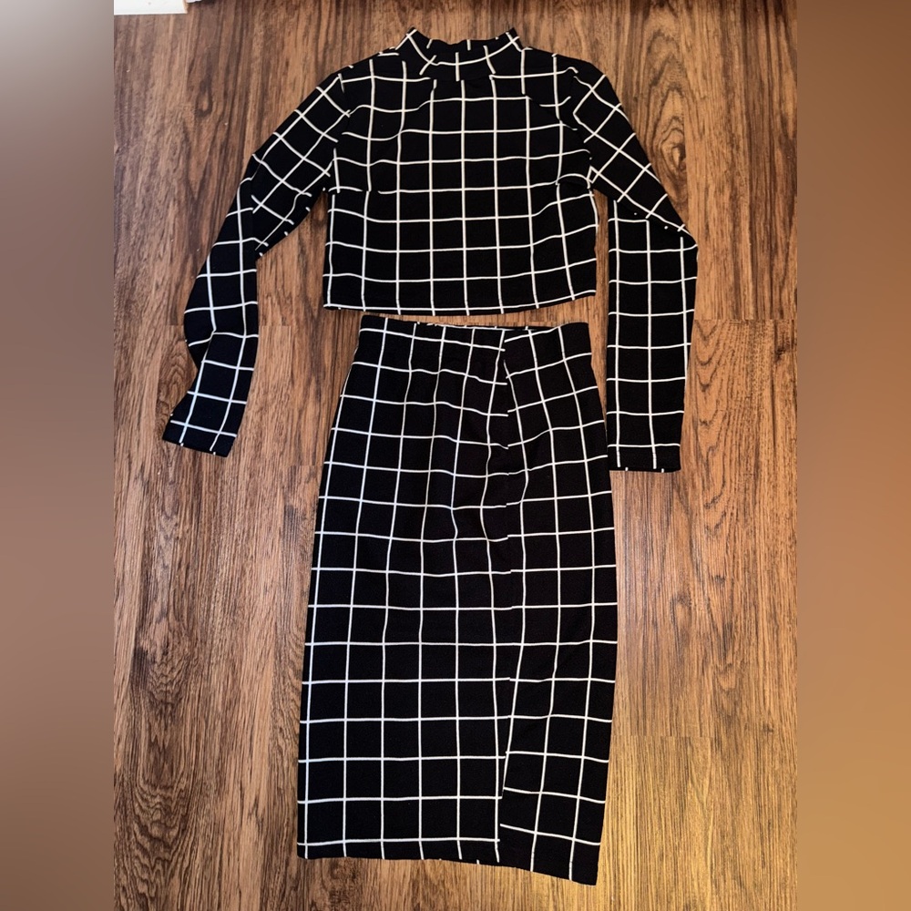SHEIN Black and White Checkered Two-Piece Outfit
